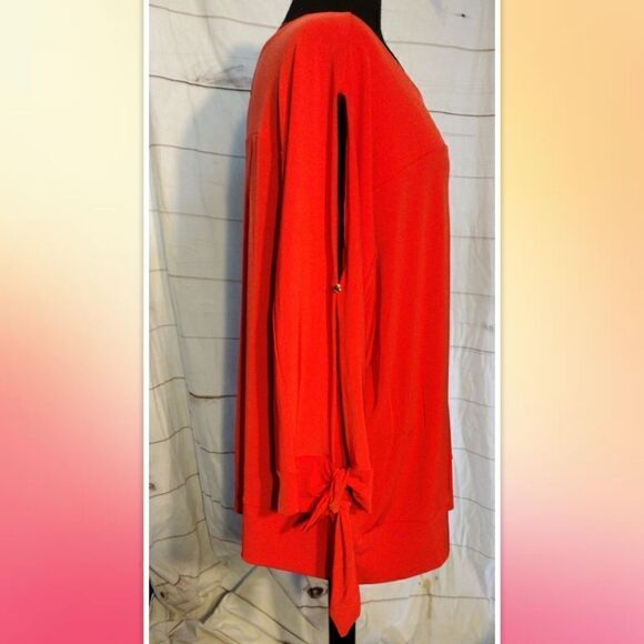 NWT The Limited Plus Size 3X Dolman Tie Sleeve Top In Red - Picture 5 of 6